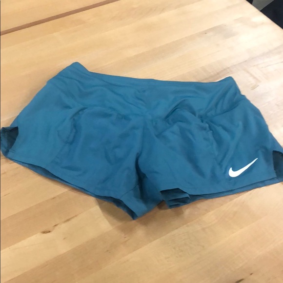 Nike W’s Crew 3” Running Shorts - Picture 2 of 4